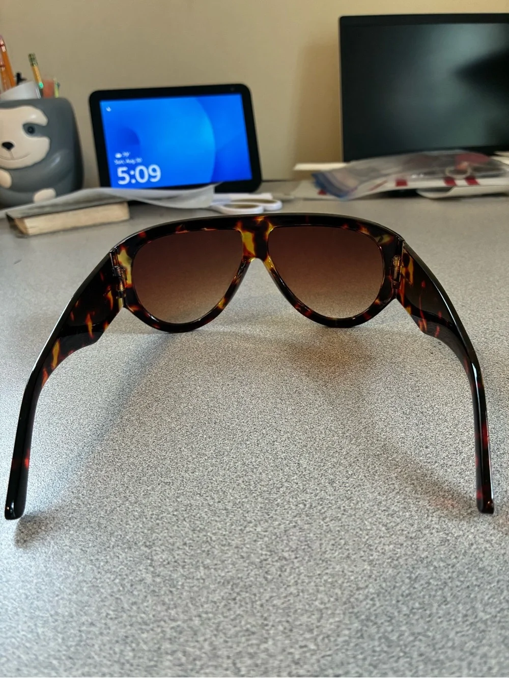 Tortoiseshell Oversized Women’s Sunglasses - Brown Lenses